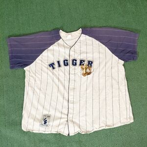 VINTAGE Disney Store Winnie The Pooh Tigger Authentic Team Champs Embroidererd S